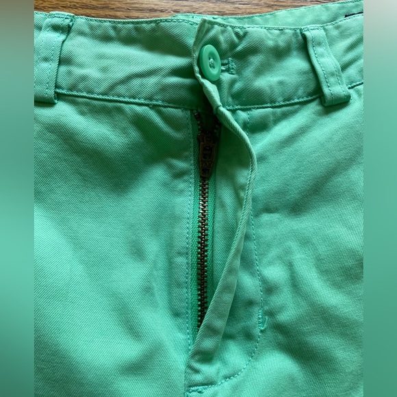 Vineyard Vines Green Club Pants- size 16- no stains- 100% cotton - Picture 2 of 9
